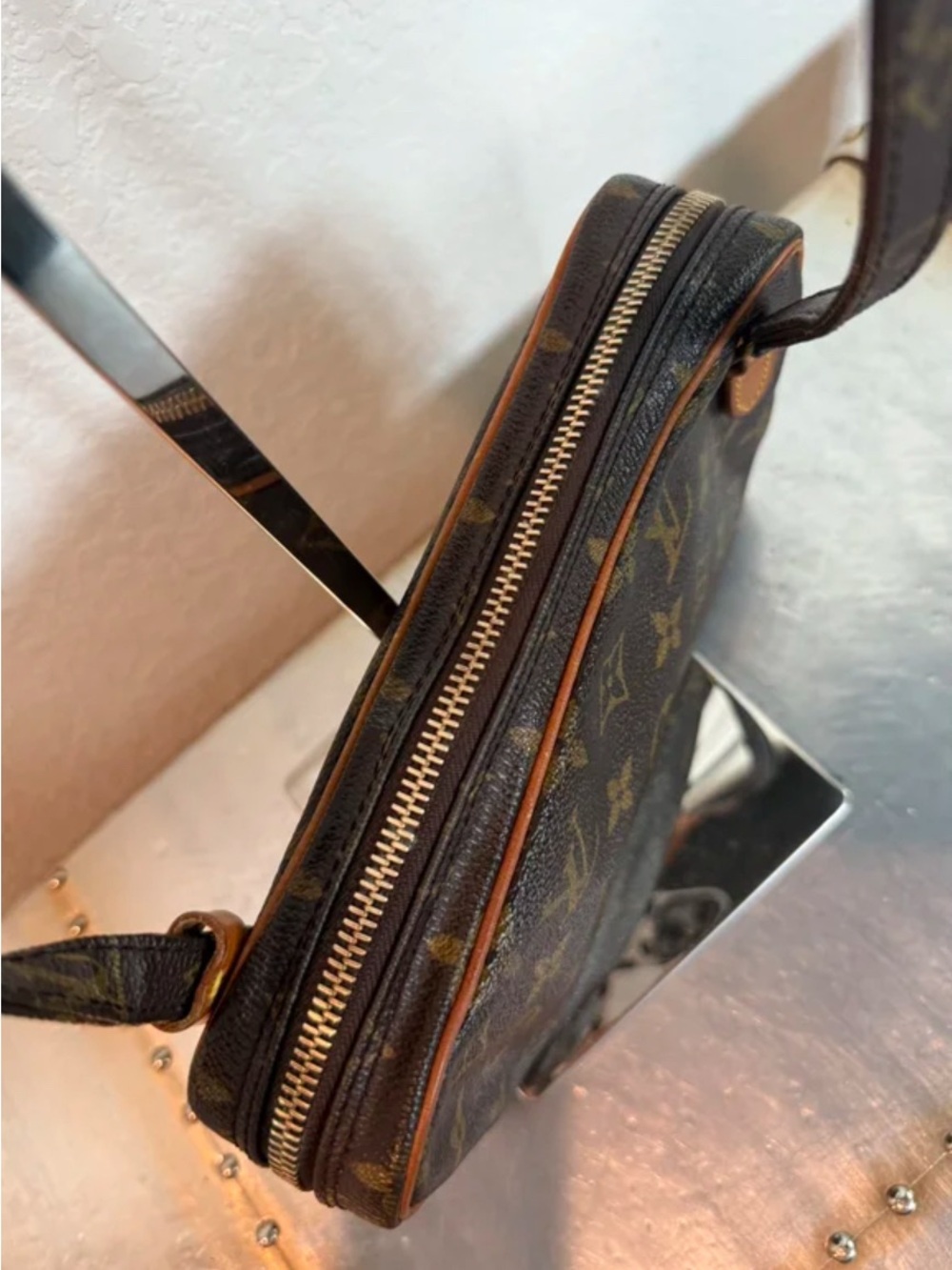 Vintage Louis Vuitton Marley Bandouliere Monogram Crossbody Bag - Picture 3 of 12